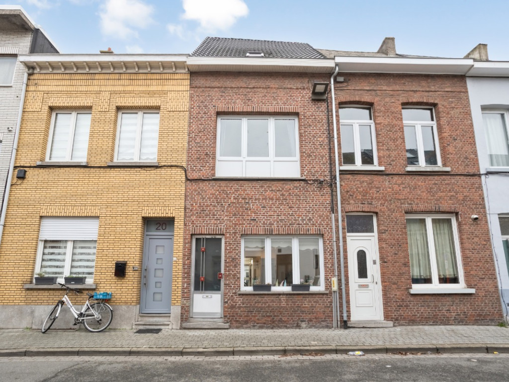 Kalverenstraat - 18 - - 2800