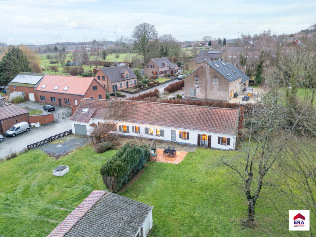 Rue de la Wallonie - 8 - - 7830