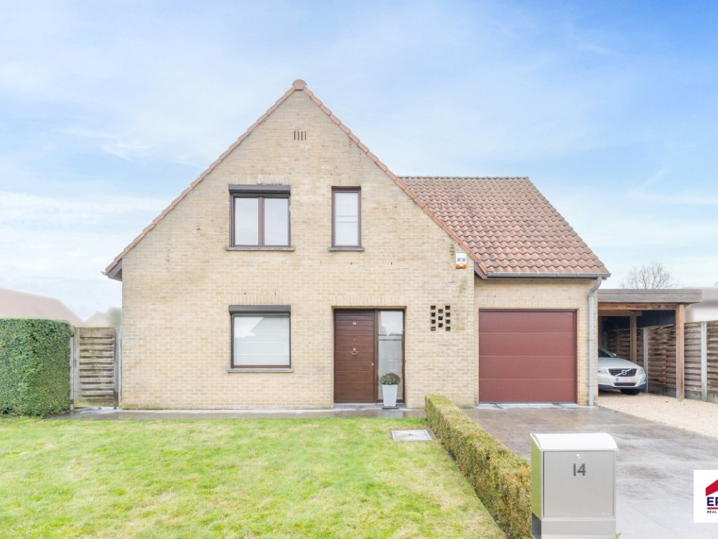 Pieter Simonsstraat - 14 - - 8700