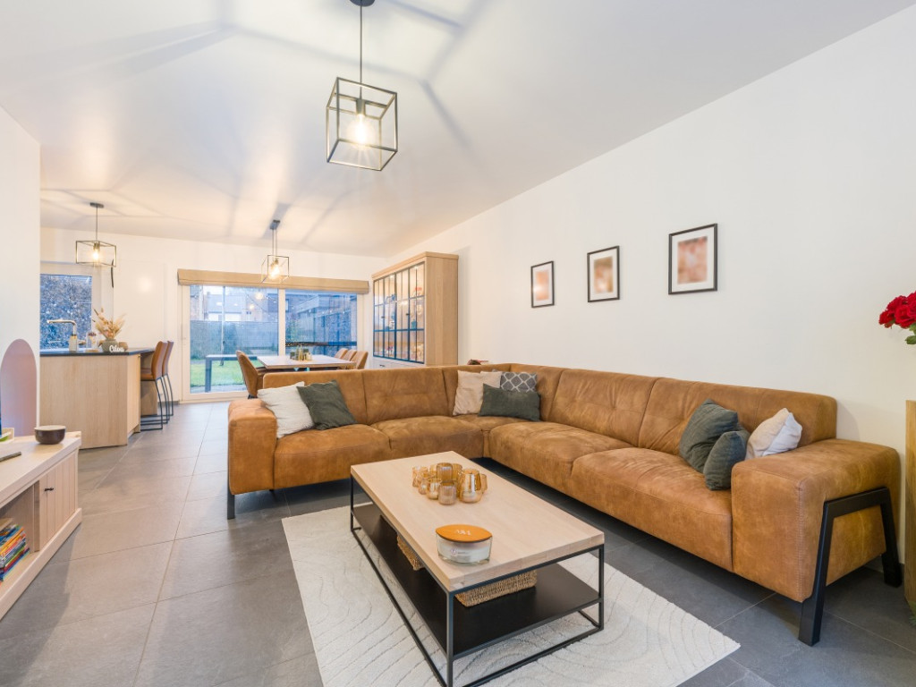 Bloemistenstraat - 33 - - 9850