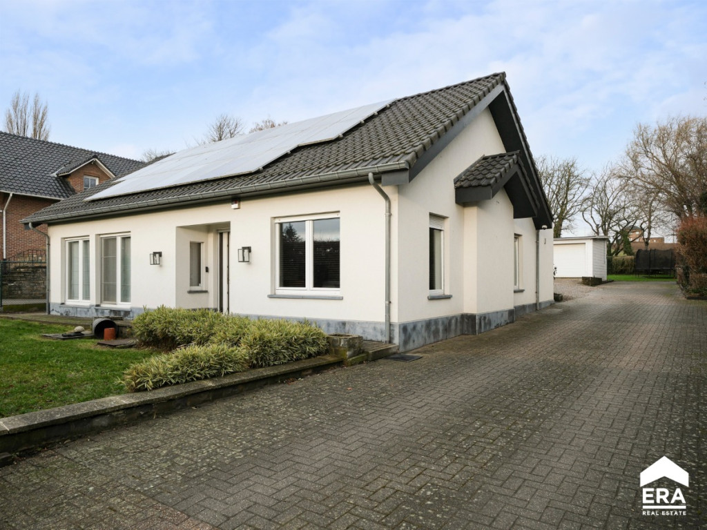 Maastrichtersteenweg - 216 - - 434 G2 P0000 - 3700