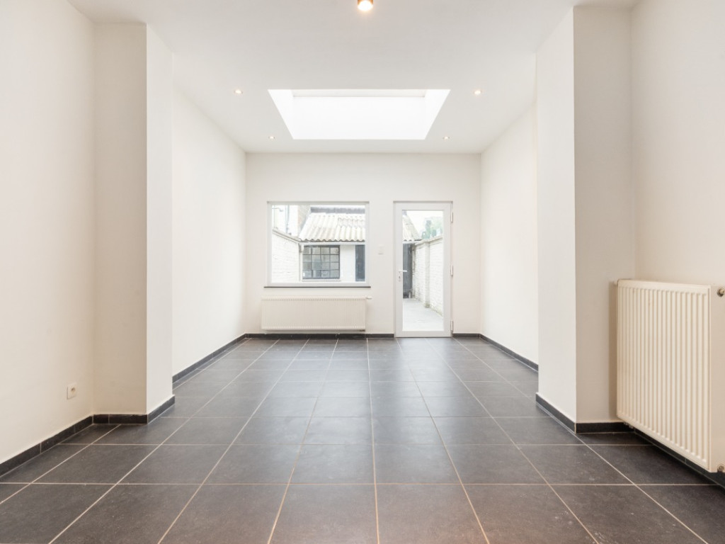 Nieuweweg - 45 - - 9500