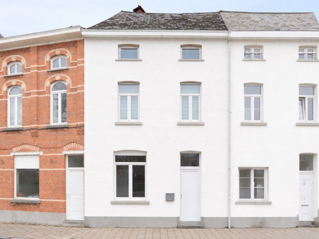 Ledebaan - 3 - - 9300