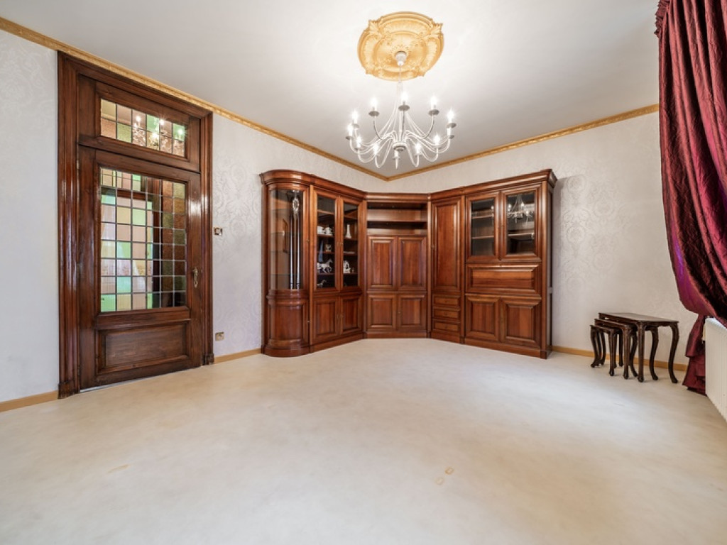 Léopold - 103 - - 4820