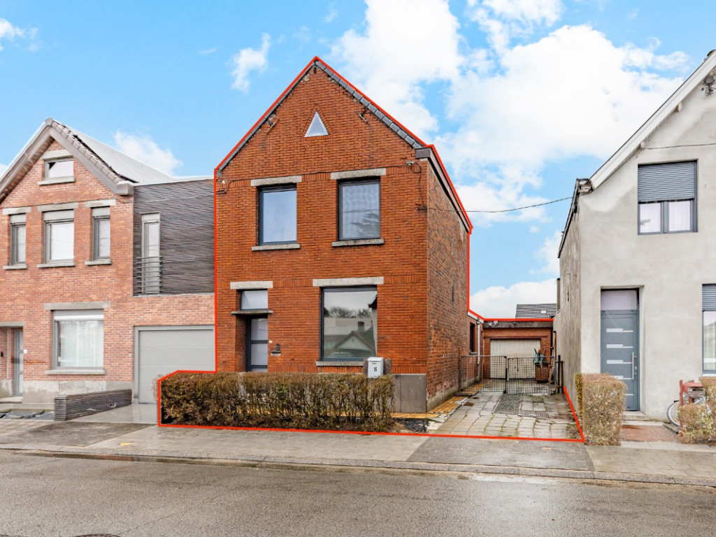 Landstraat - 16 - - 9060