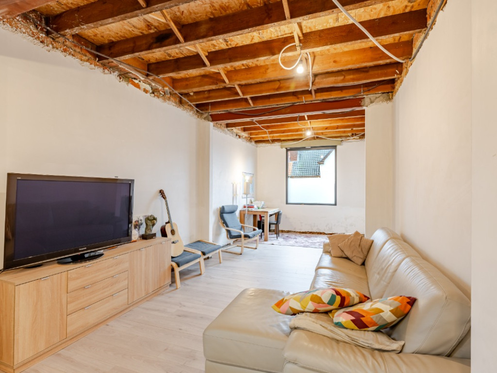 Landstraat - 16 - - 9060