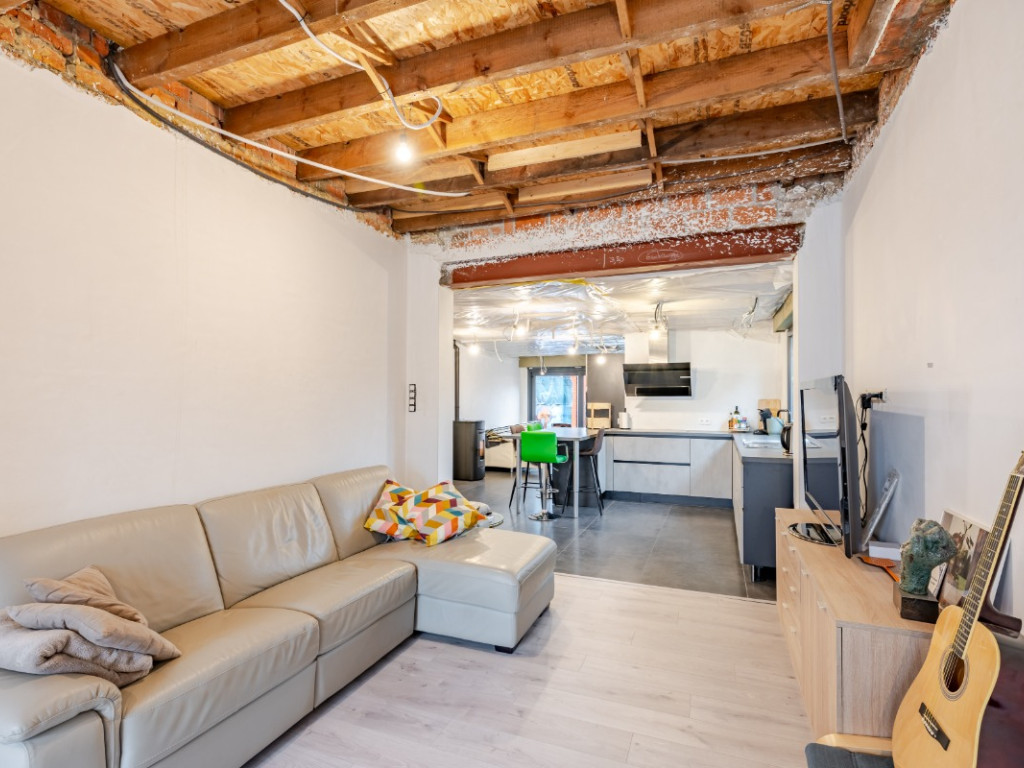 Landstraat - 16 - - 9060