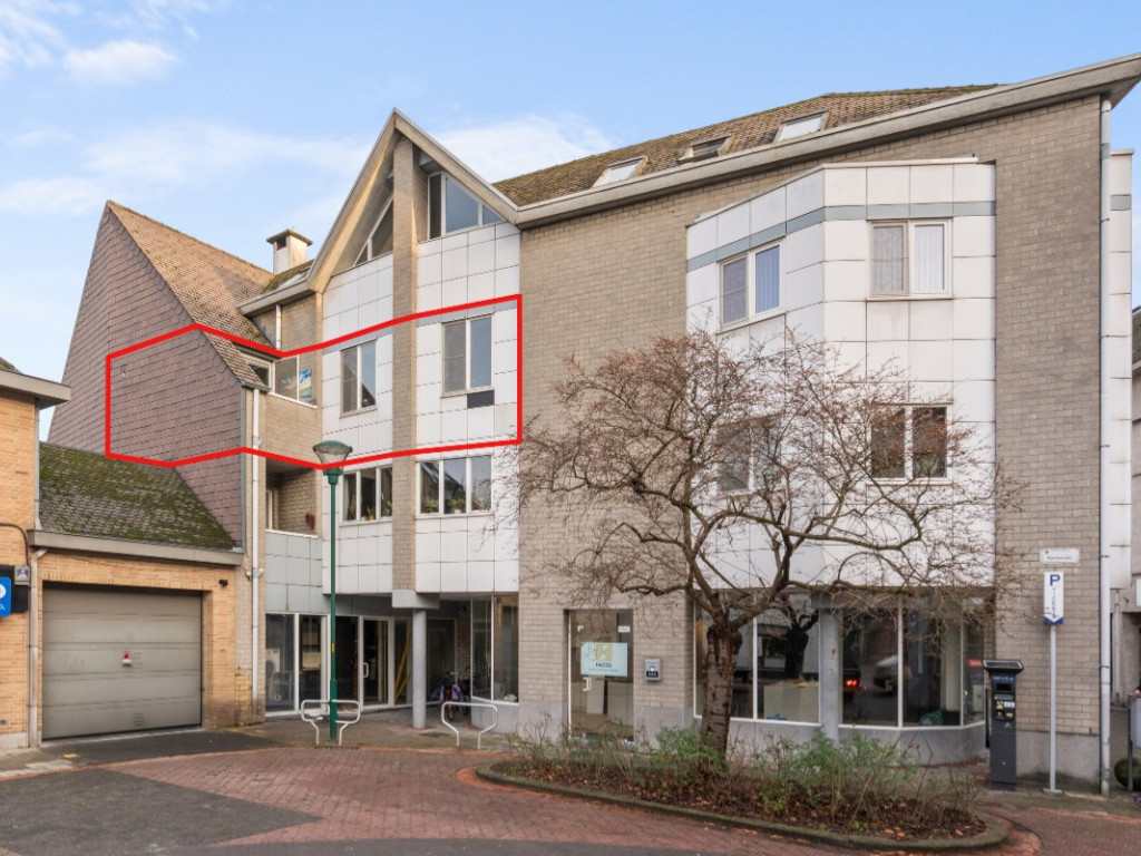 Kerkstraat - 28 - F - 9220