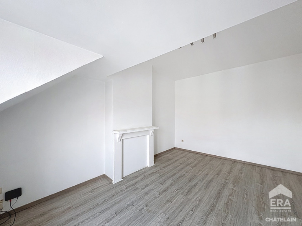 Rue Véronèse - 23 - 3 - 1000