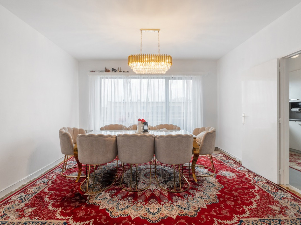 Kampstraat - 22 - - 2070