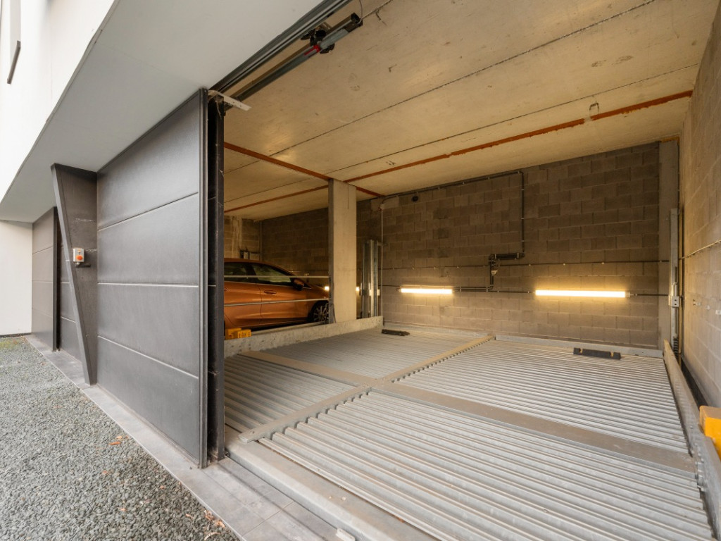 Heirbaan - 98 - GARAGE 3 - 9200