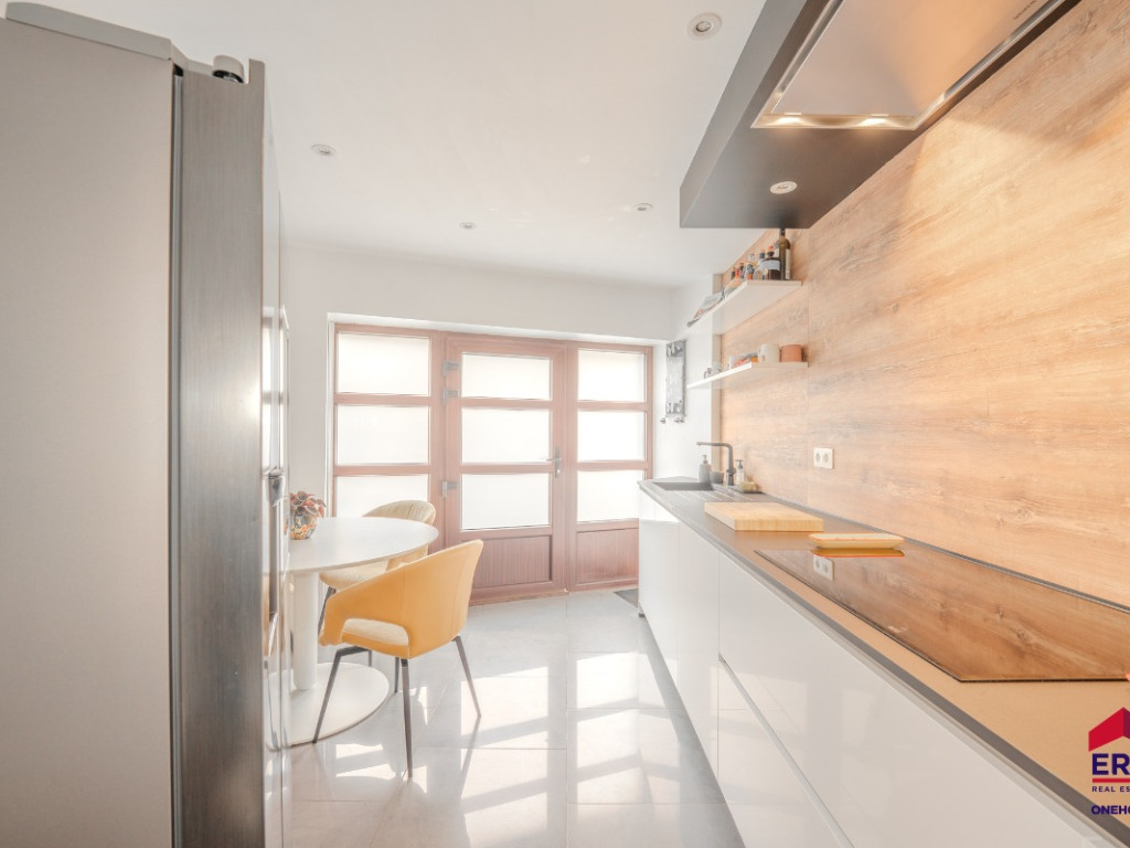 Rue du Samson - 15 - - 5300