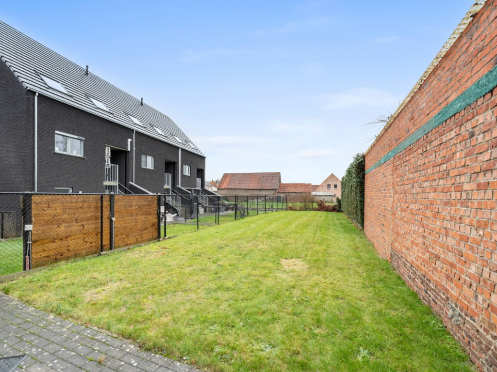 Broekstraat - 66 - - 9255