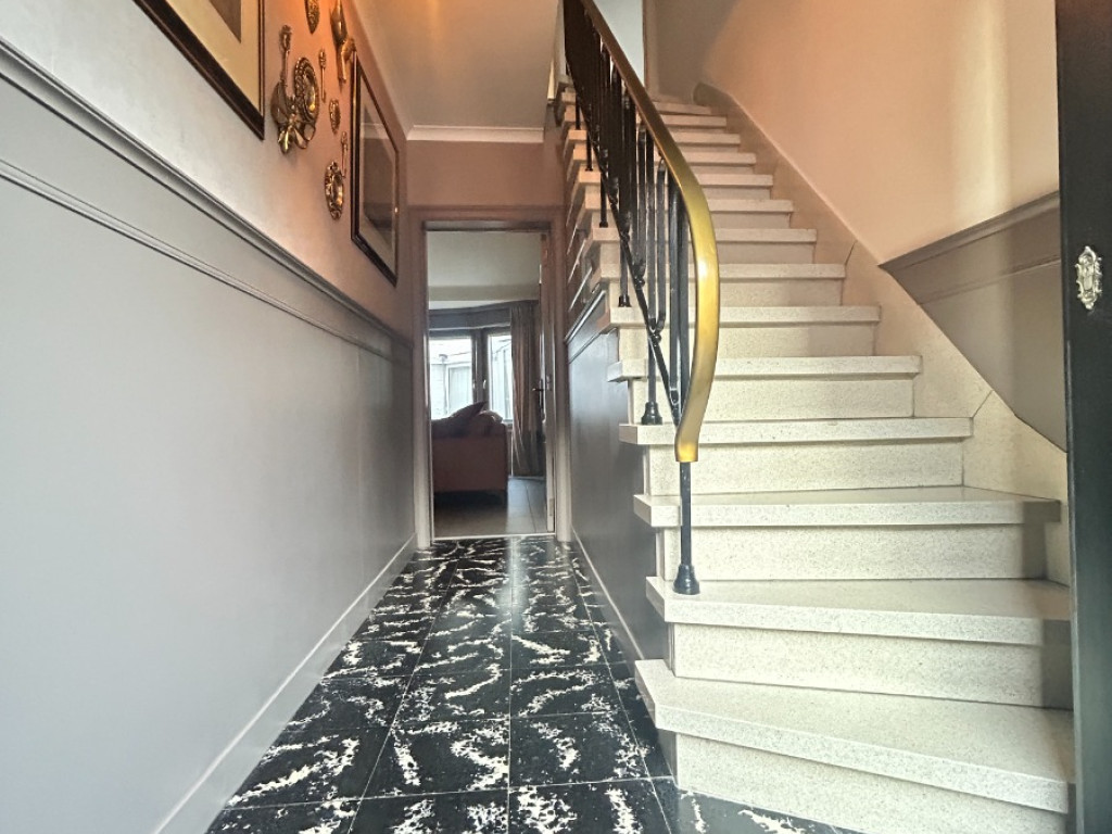 Gullegemsestraat - 71 - - 8880