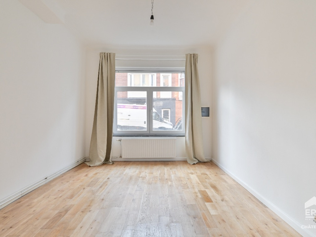 Rue Vanderkindere - 52 - 8 - 1180