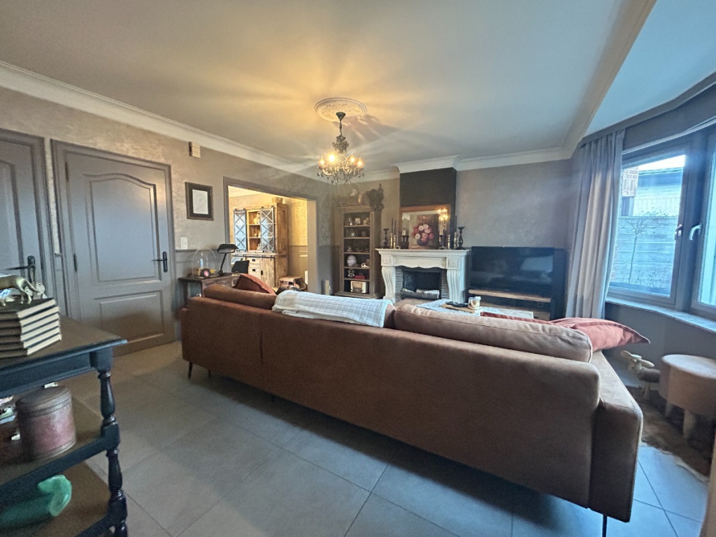 Gullegemsestraat - 71 - - 8880