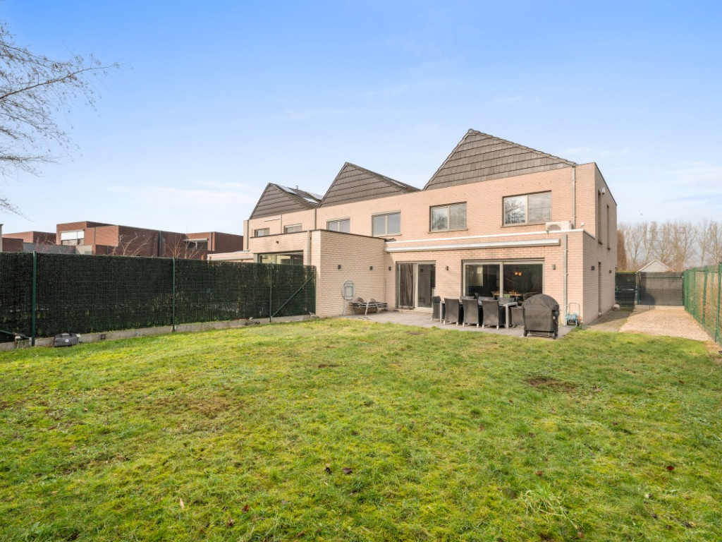 Sint-Ignatiusstraat - 15 - - 9120