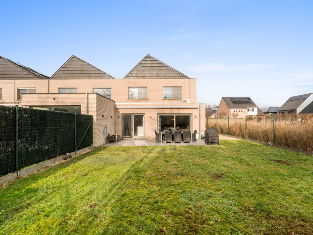 Sint-Ignatiusstraat - 15 - - 9120