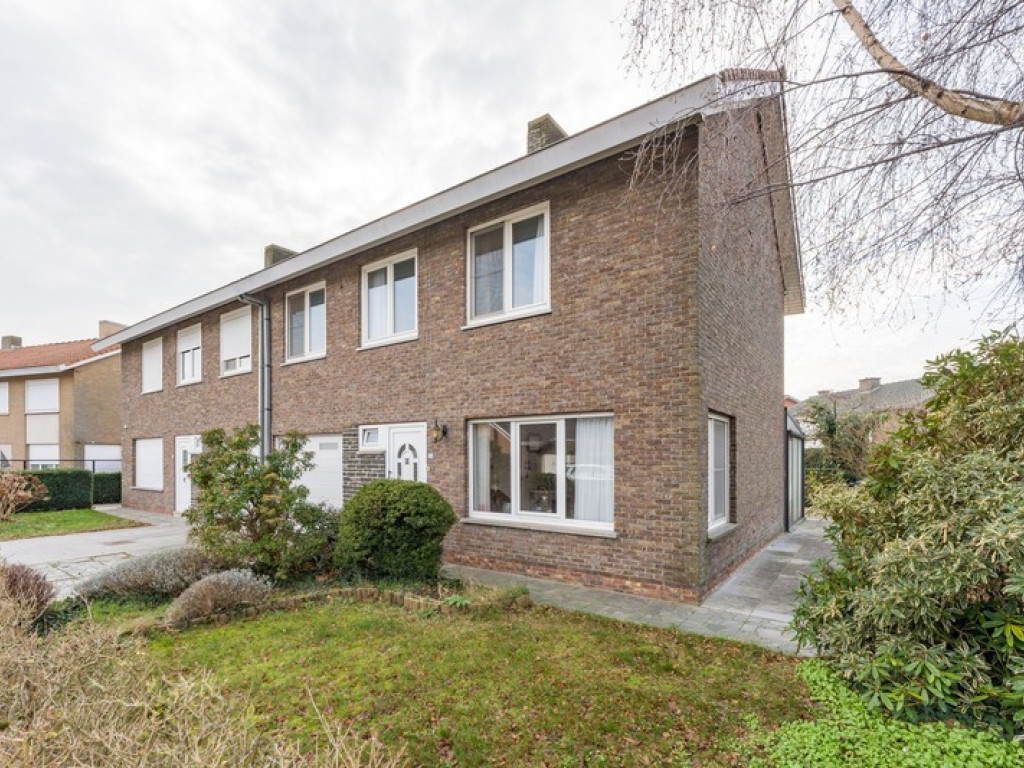 Schoolstraat - 10 - - 8710