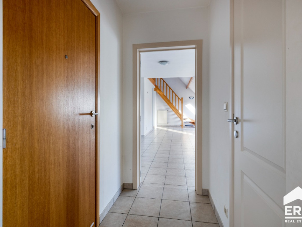 Dorpsstraat - 198 - bus 6 - 3900