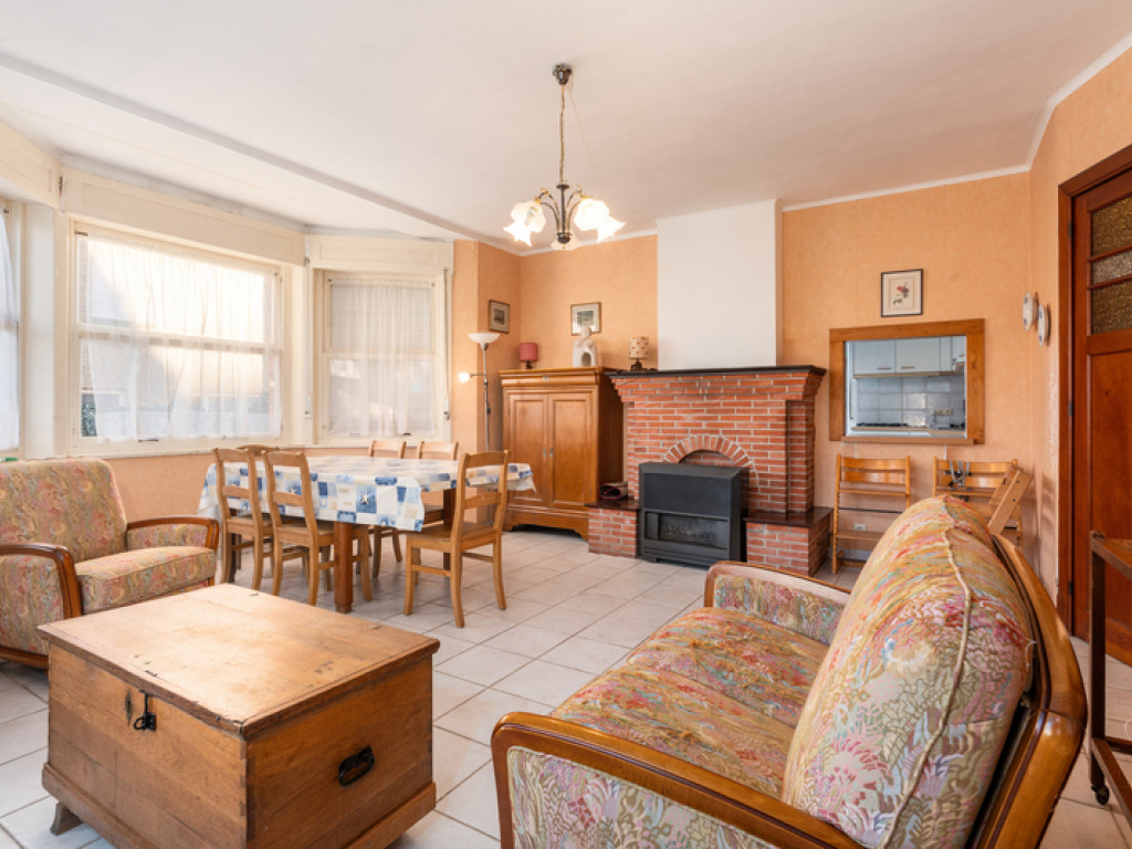 Gulden Vlieslaan - 38 - - 8670