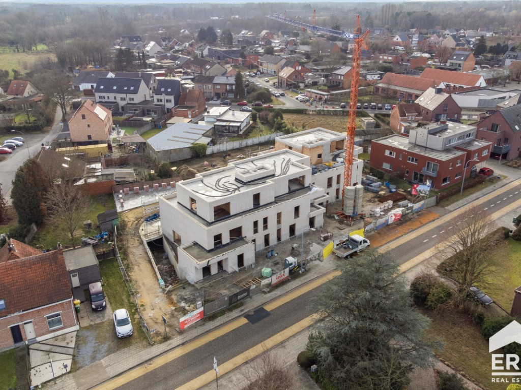 Ginderbuiten - 220 - - 101 - 2400