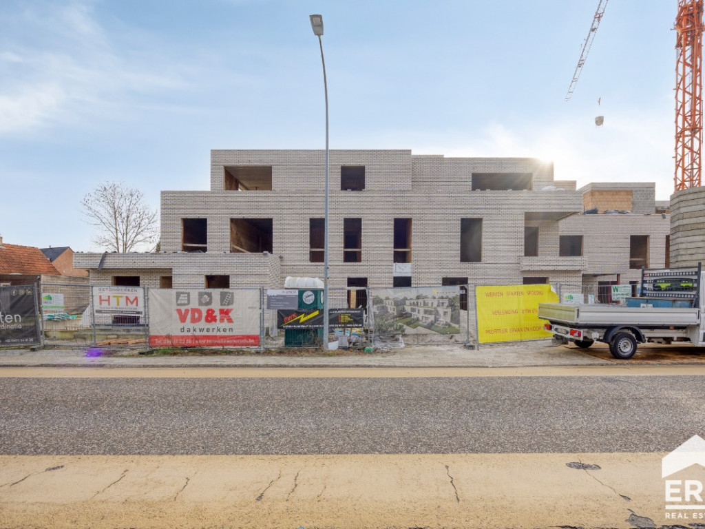 Ginderbuiten - 220 - - 003 - 2400