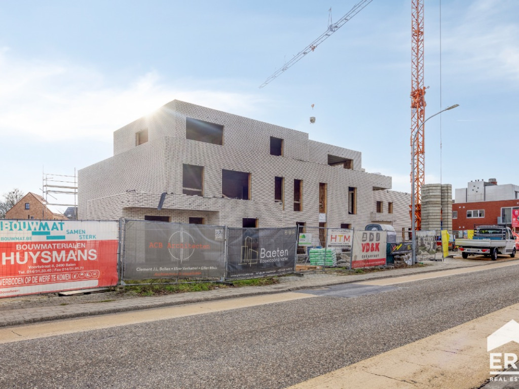 Ginderbuiten - 220 - - 103 - 2400