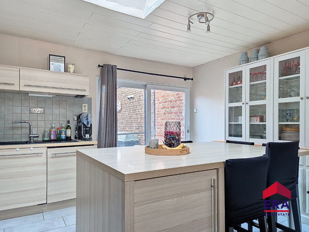 Rue du Rivage - 126 - - 5300