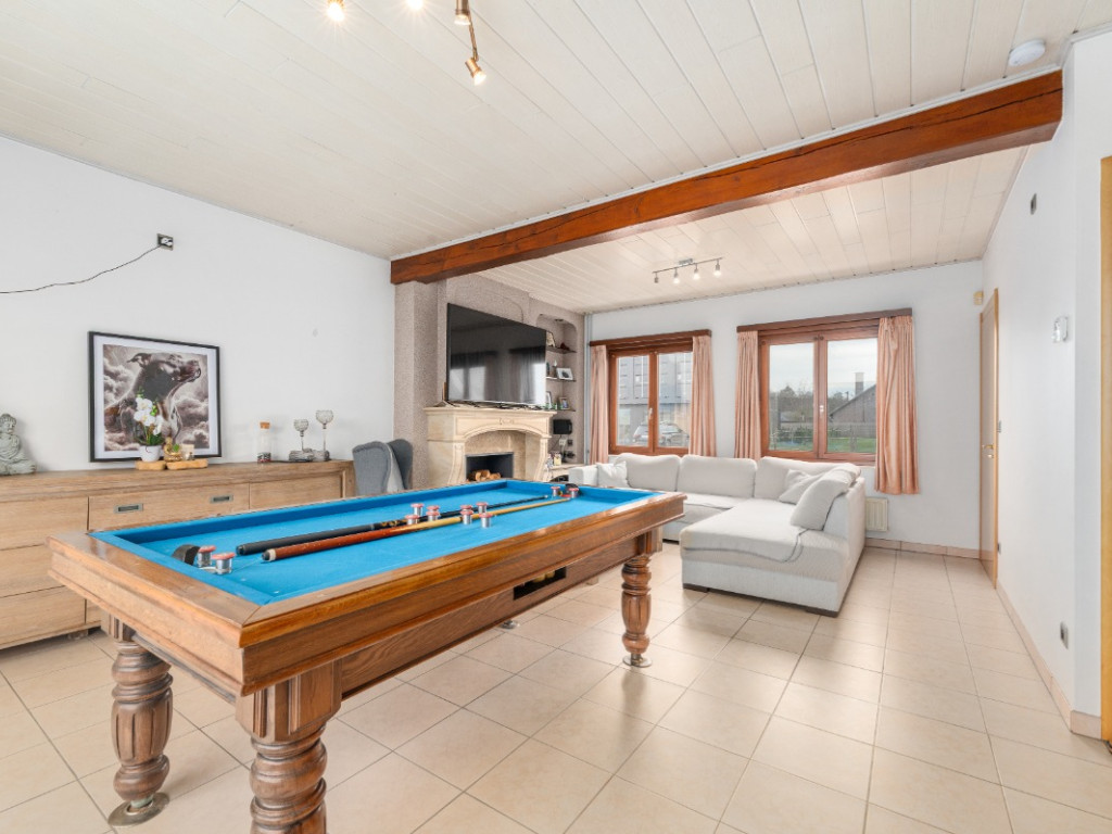 Hellestraat - 232 - - 9190