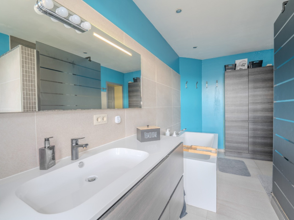 Rue des Fontaines - 25 - - 4540