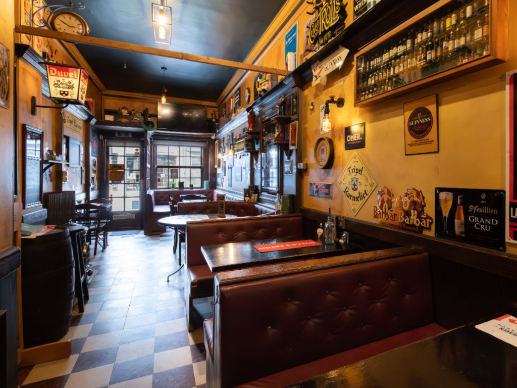 Rue de l'Eglise - 4 - - 6980