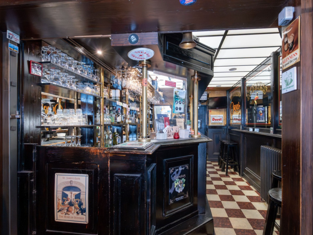 Rue de l'Eglise - 4 - - 6980