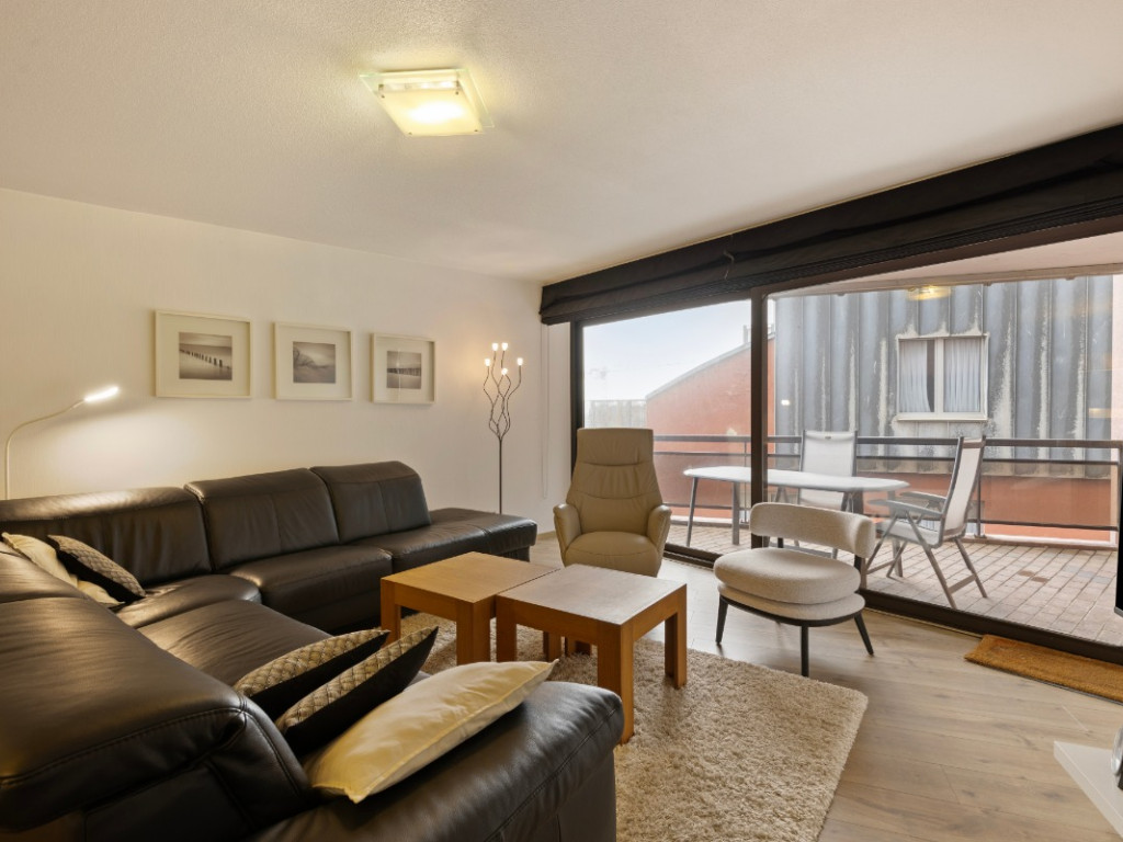 Zeedijk - 129 - 5J - 8370