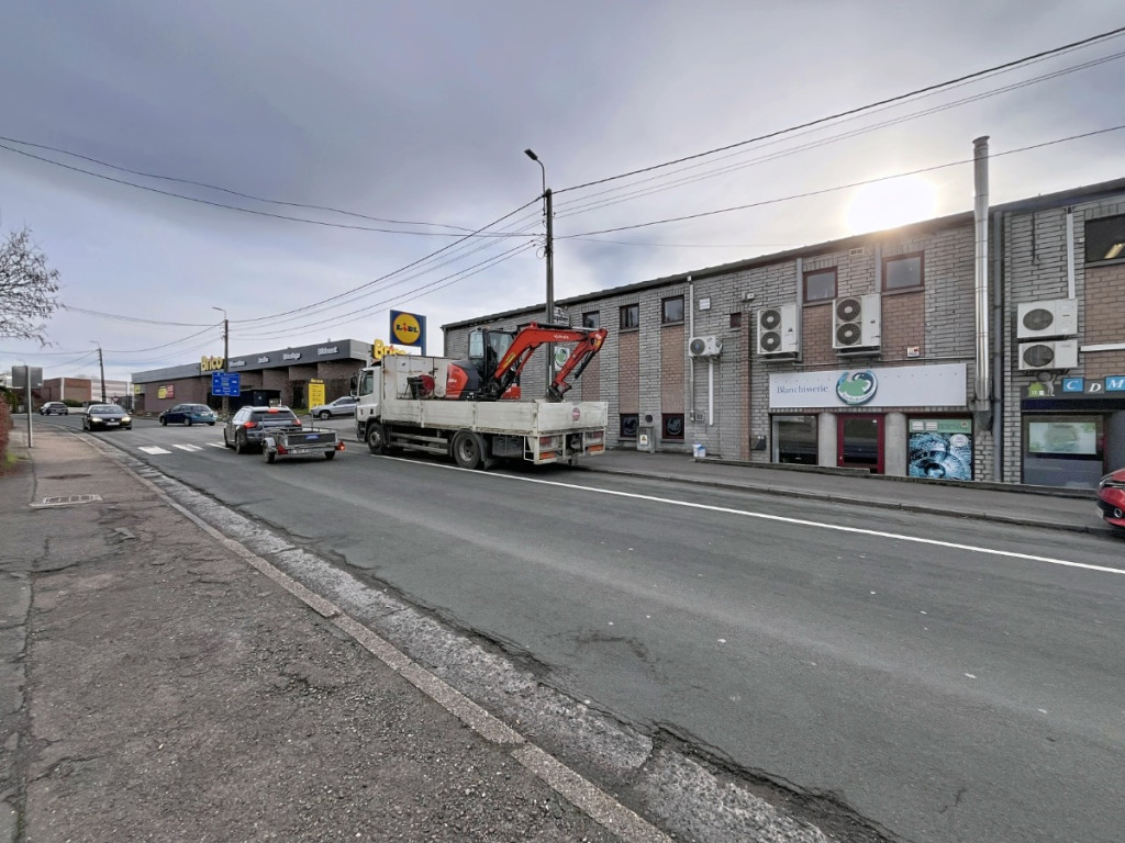 Rue Saint-Eloi - 52 - E - 4300