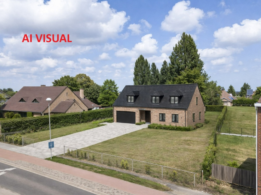 Dikkebusseweg - 584 - - 8900