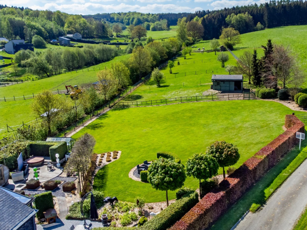 Rue Dessus d'Odeigne - 3 - A - 6687