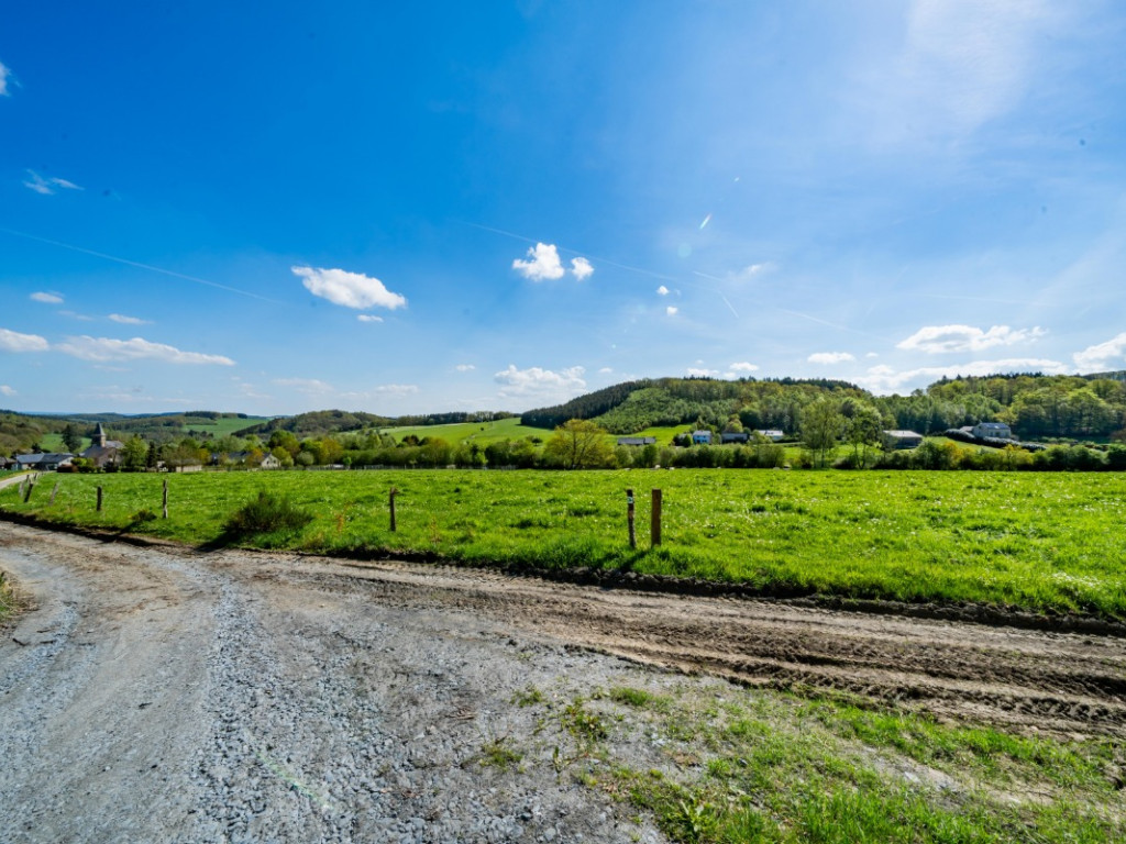 Rue Dessus d'Odeigne - 3 - A - 6687