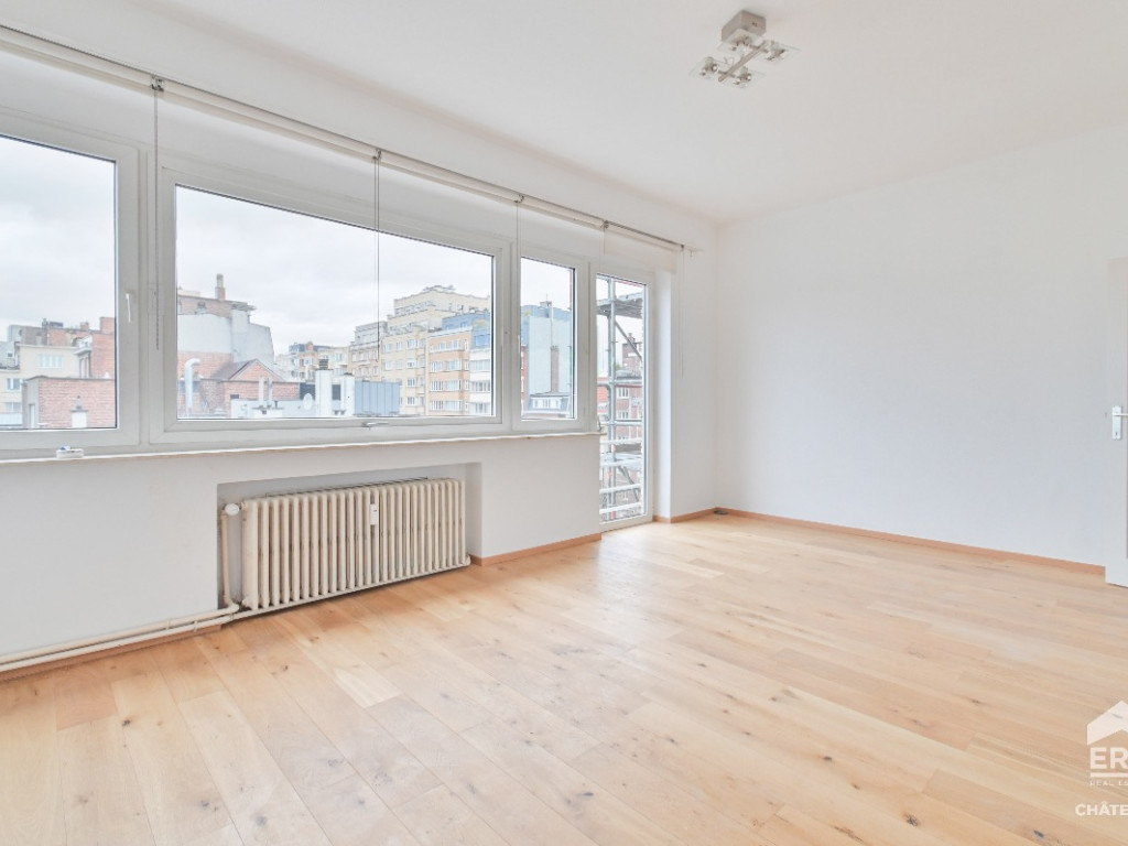 Avenue Général Médecin Derache - 94 - 10 - 1050