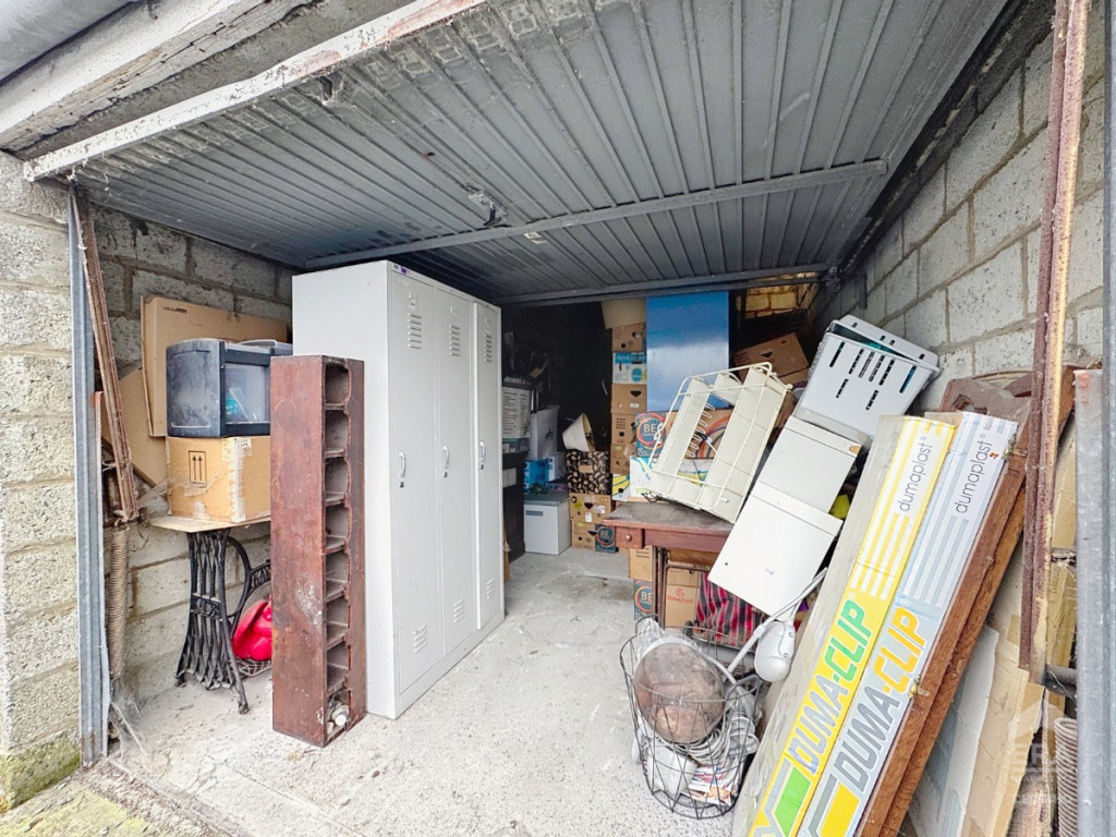 Boulevard Georges Deryck - 3 - - 1480