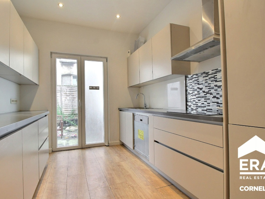 Chaussée de Mons - 260 - - 1070