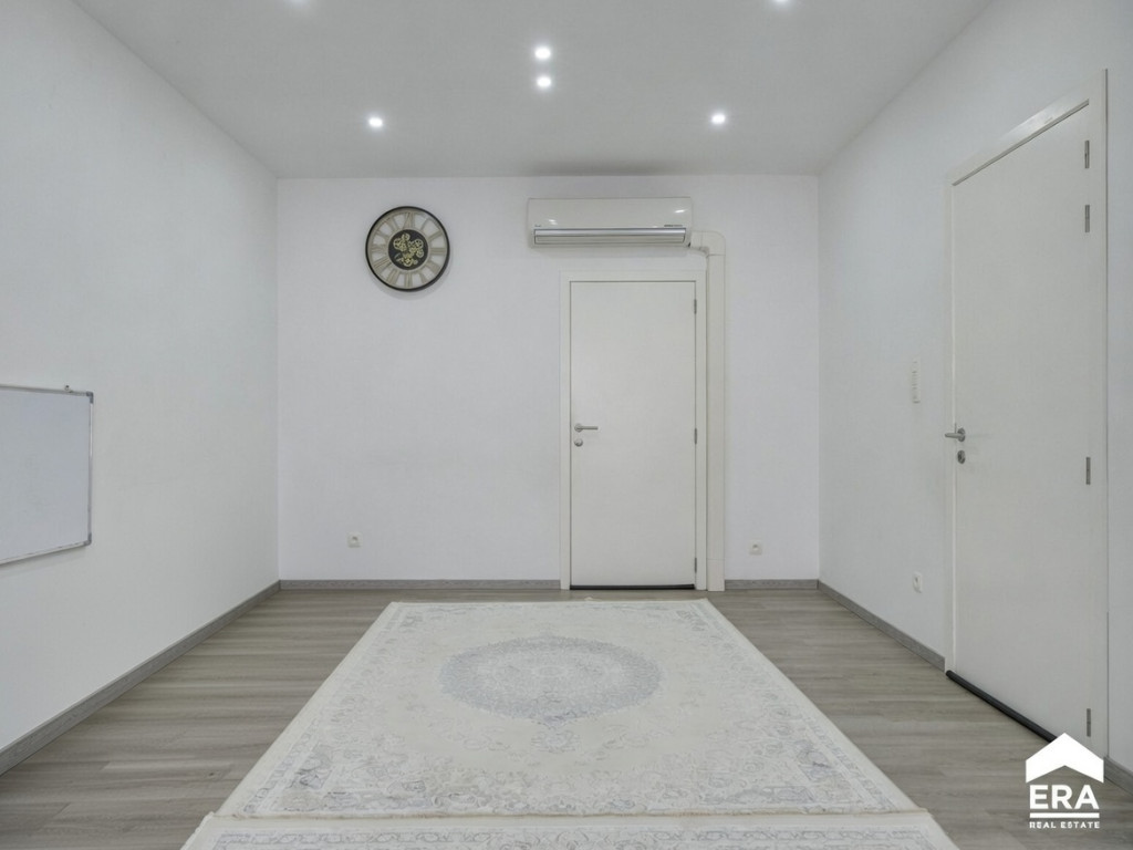 Montenakenweg - 44 - - 3800