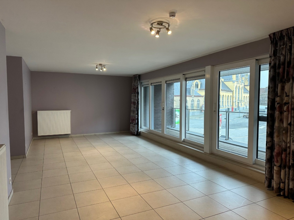 Statiestraat - 12 - 0102 - 8630