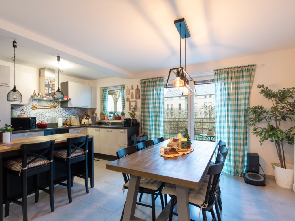 Route de Neufchâteau - 425 - 001 - 6700