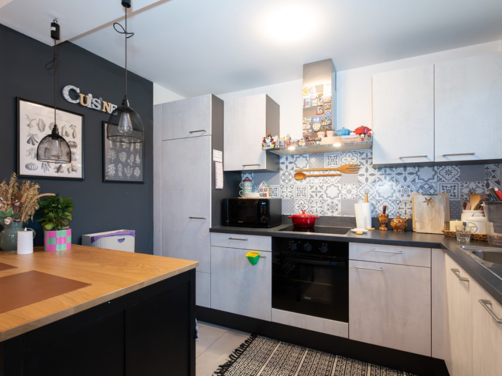 Route de Neufchâteau - 425 - 001 - 6700