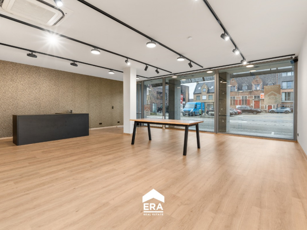 Koningin Astridstraat - 25/1 - - 8210