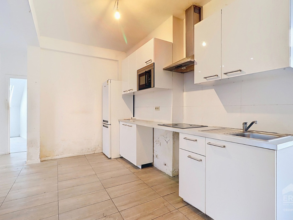 Rue de Namur - 2 - 5 - 1400