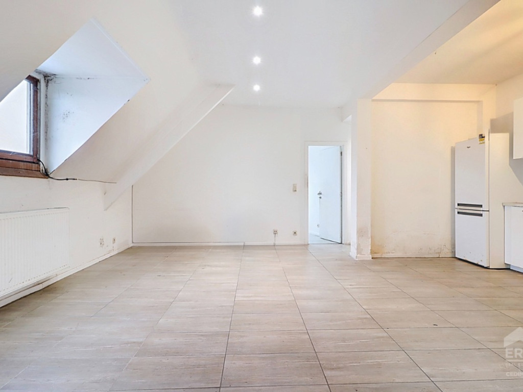 Rue de Namur - 2 - 5 - 1400