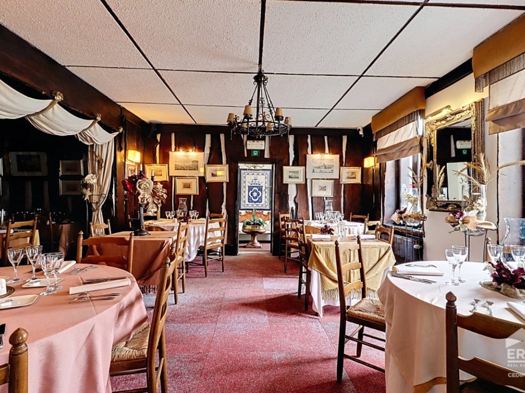 Chaussée de Bruxelles - 517-519 - - 1410