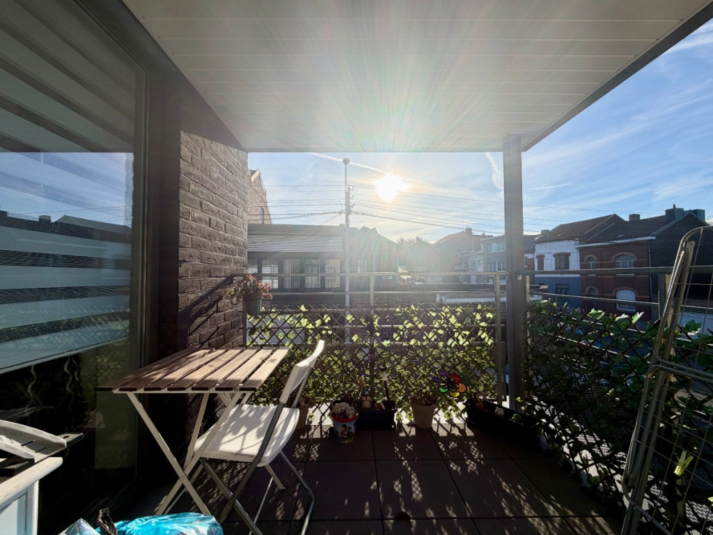 rue haute - 45 - 11 - 4100